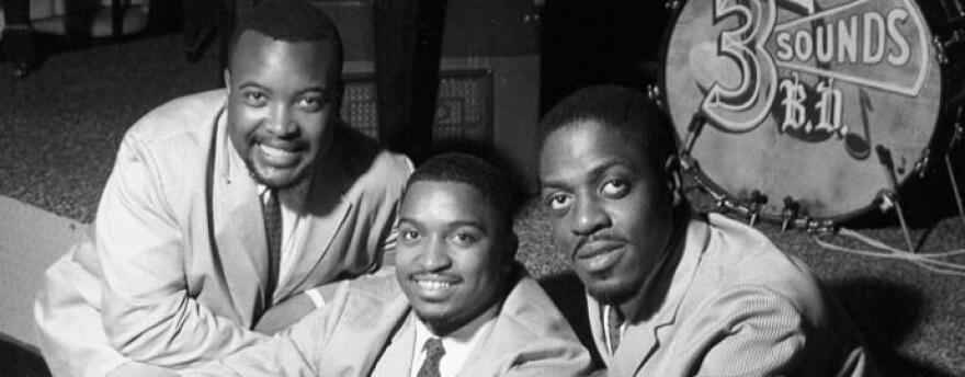 O swing do antológico The Three Sounds em "Live at the lighthouse"