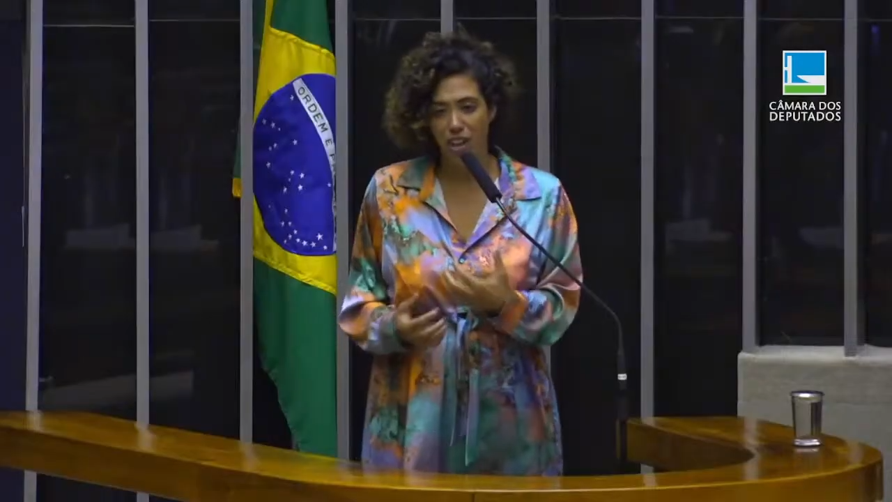 Direto da Câmara destaca pauta prevista para o Plenário nesta semana - 23/10/2023