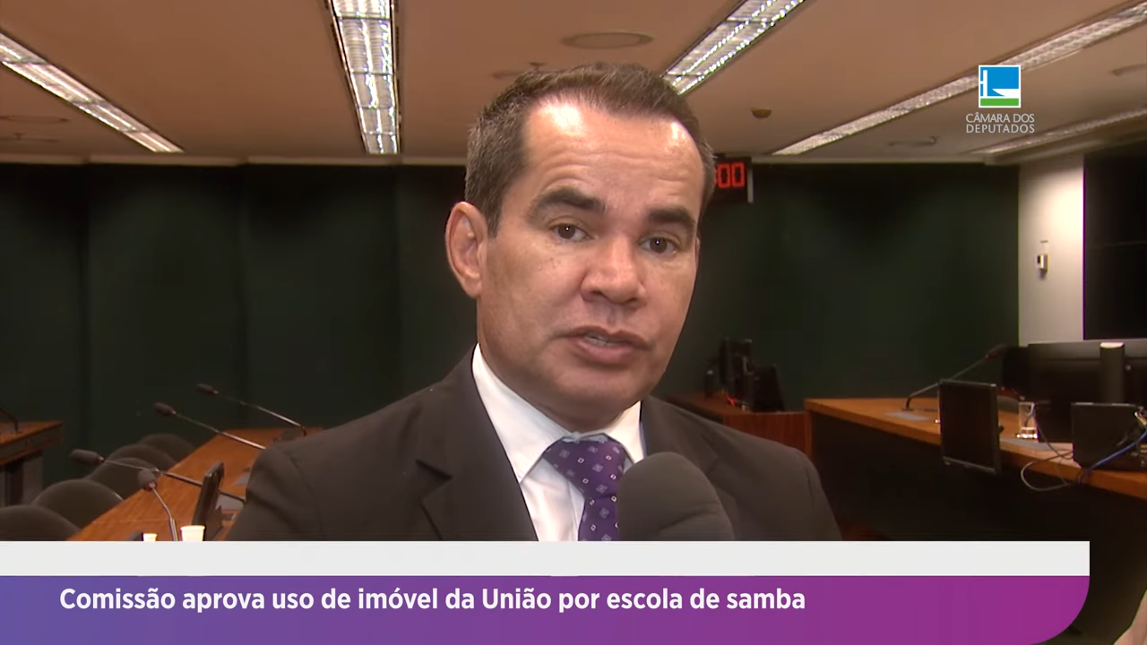 Comissão aprova uso de imóvel da União por escola de samba e entidades culturais