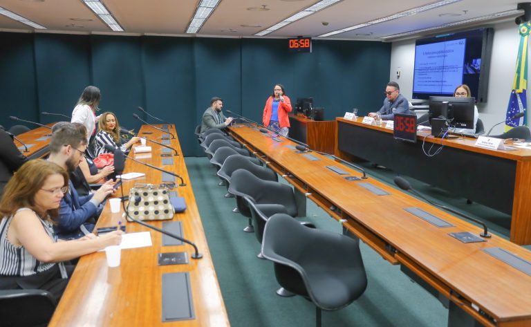 Audiência na Comissão de Educação