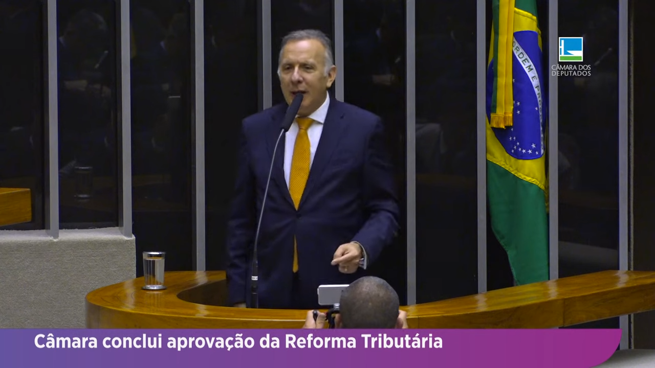Câmara conclui aprovação da Reforma Tributária - 15/12/23