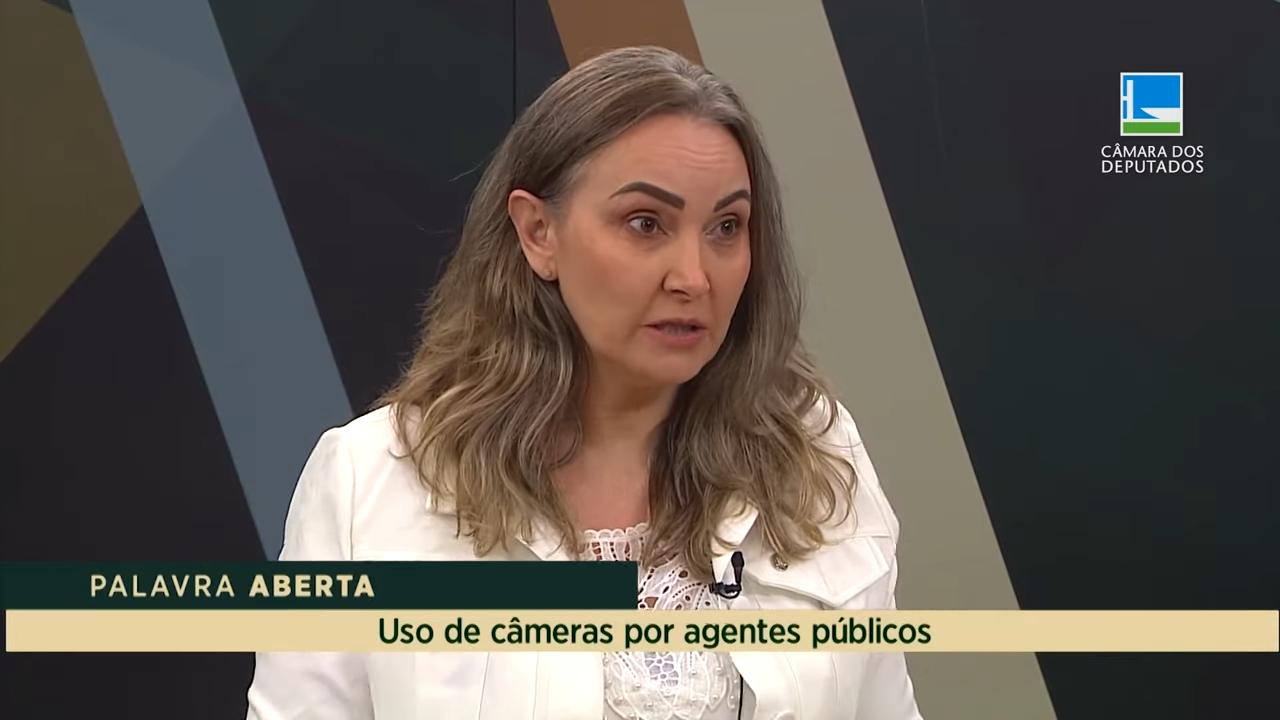 Daniela Reinehr comenta uso de câmeras por agentes públicos