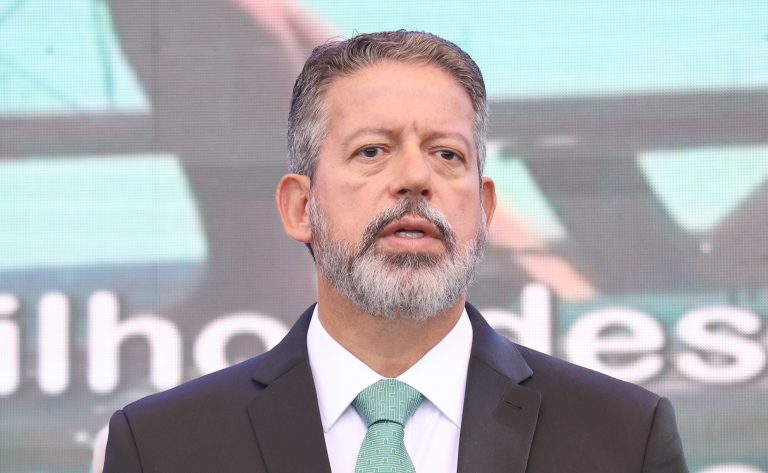 Lira discursa na Cerimônia de Abertura do Salão Nacional do Turismo 2023.  Presidente da Câmara dos Deputados, Arthur Lira