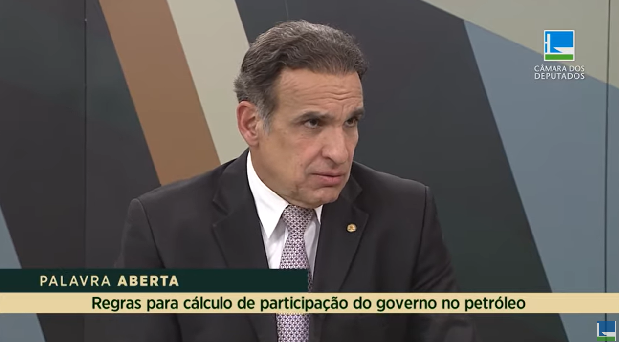 Hugo Leal explica regras para cálculo de participação do governo no petróleo