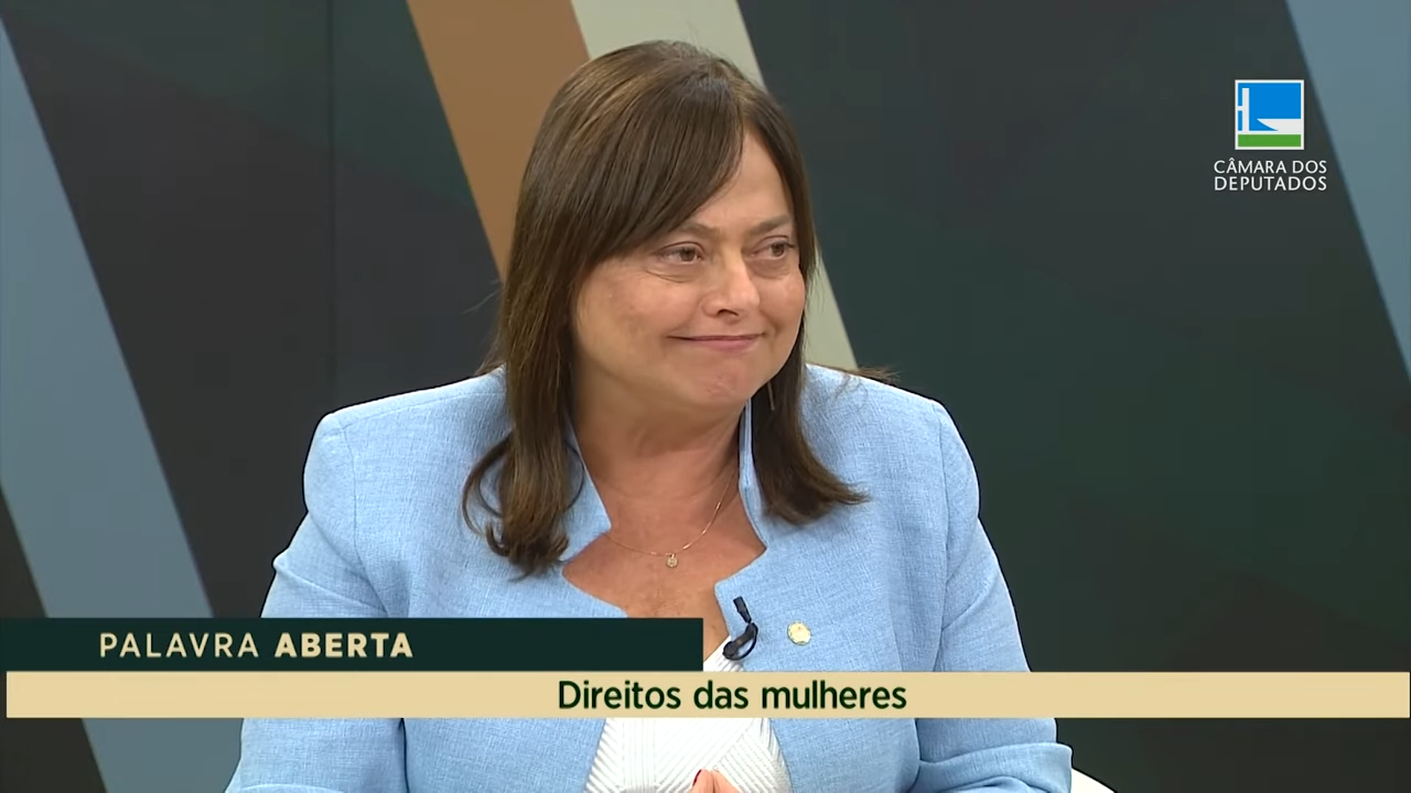 Alice Portugal quer igualdade de direitos entre homens e mulheres