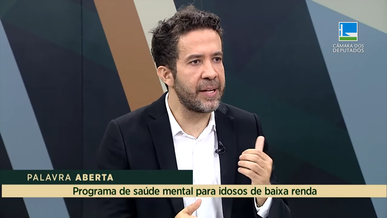 André Janones defende programa de saúde mental para idosos de baixa renda