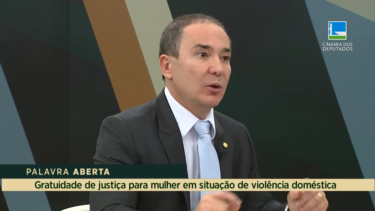 Duda Ramos propõe gratuidade de Justiça para mulher em situação de violência doméstica