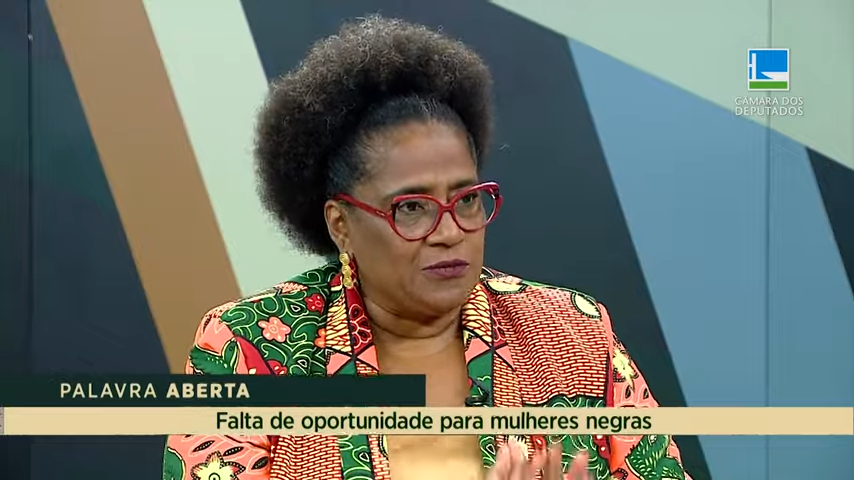 Reginete Bispo denuncia falta de oportunidade para mulheres pretas