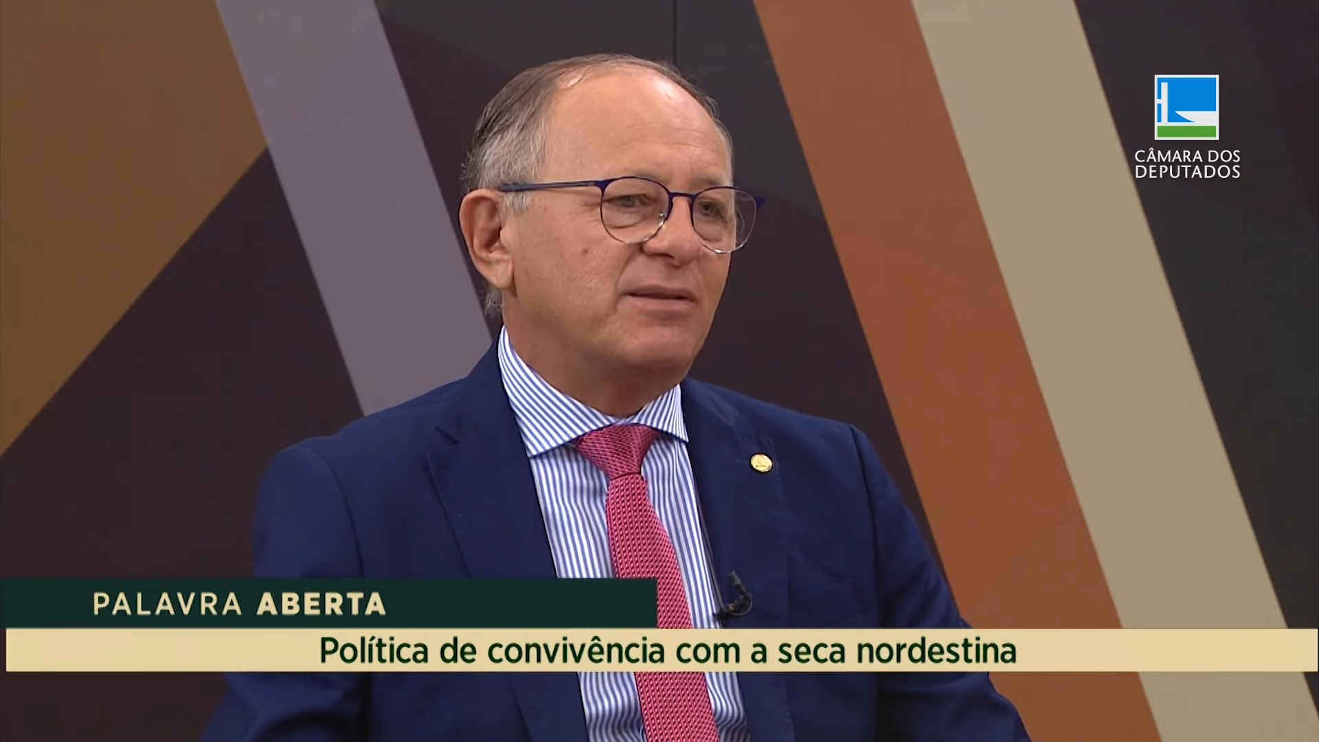 Benes Leocádio comenta sobre política de convivência com a seca nordestina