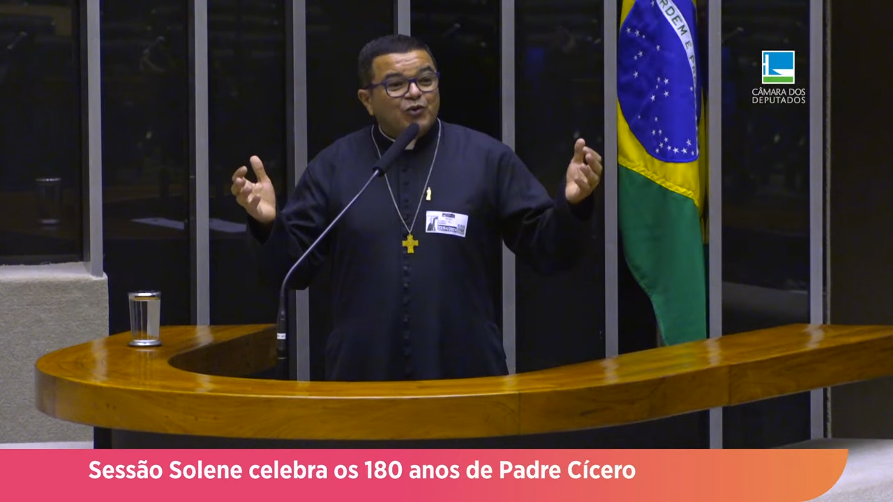 Câmara celebra os 180 anos de nascimento de Padre Cícero