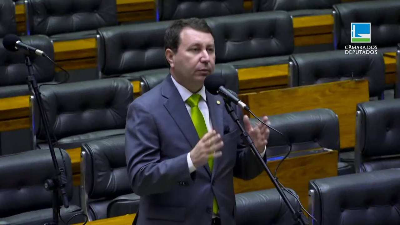 Janela partidária: deputados dedicam semana às negociações eleitorais