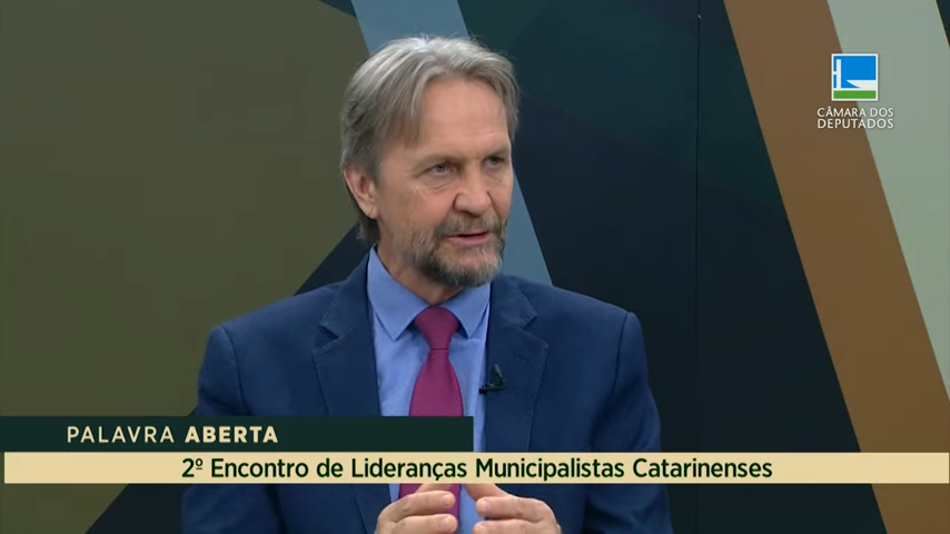 Pedro Uczai explica 2° Encontro de Lideranças Municipalistas Catarinenses