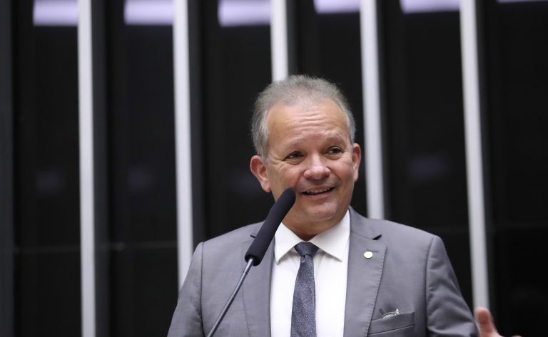 Homenagem aos 360 anos da Empresa Brasileira de Correios e Telégrafos. Dep. André Figueiredo (PDT-CE)