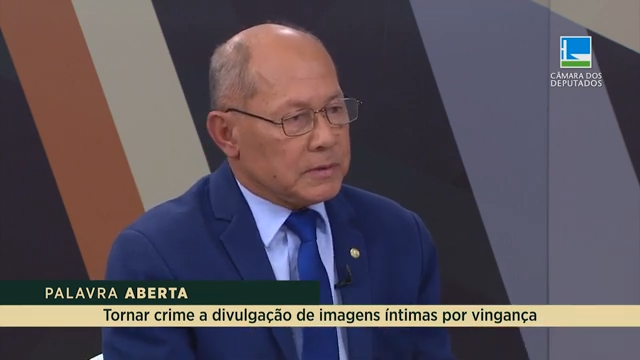 Coronel Chrisóstomo quer tornar crime a chamada "sextorsão" e "revenge porn"