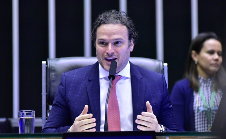 Homenagem ao Dia Internacional dos Animais. Dep. Fred Costa (PATRIOTA-MG)