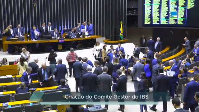 Câmara aprova texto-base do projeto que regulamenta gestão do Imposto sobre Bens e Serviços