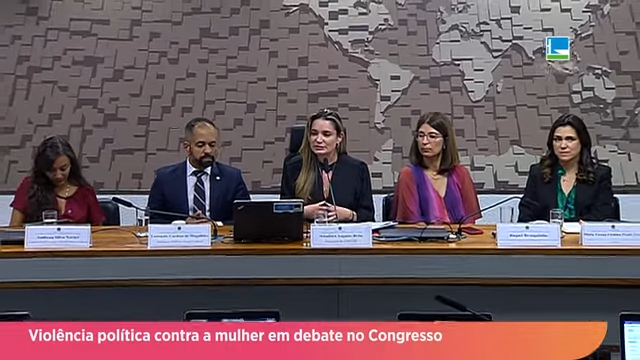 Violência política contra a mulher em debate no Congresso