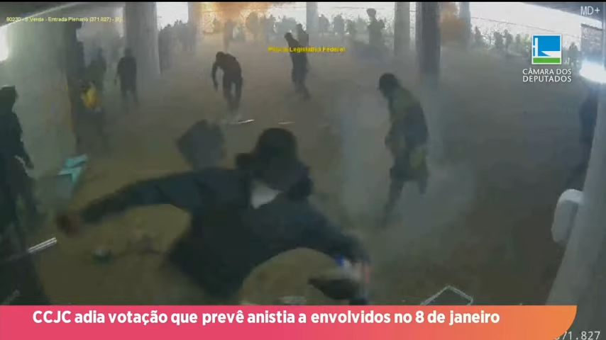 Projeto que anistia envolvidos no 8 de Janeiro tem votação adiada em comissão