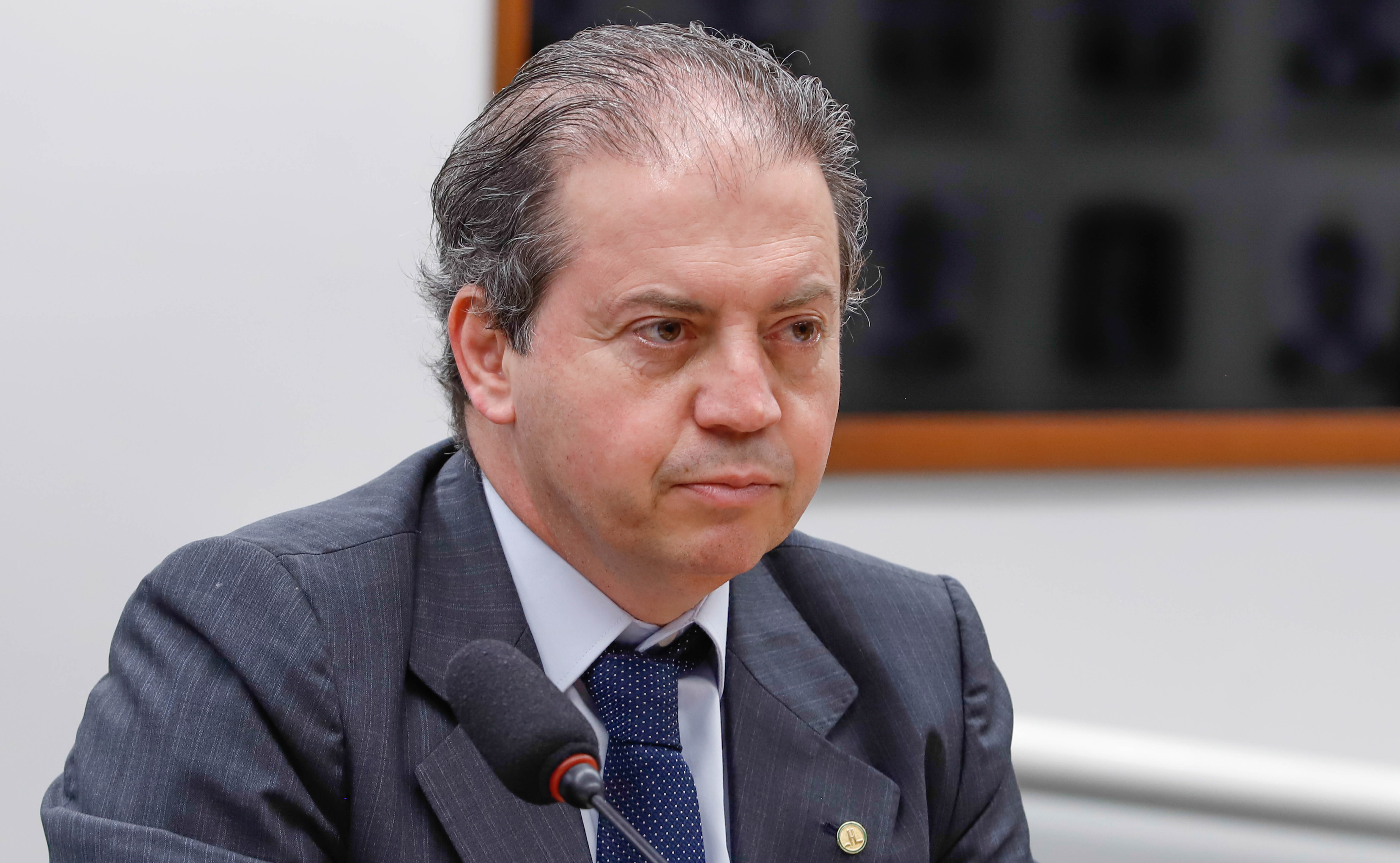 CCJ admite PEC que inclui guardas municipais e agentes de trânsito na segurança pública CCJ admite PEC que inclui guardas municipais e agentes de trânsito na segurança pública