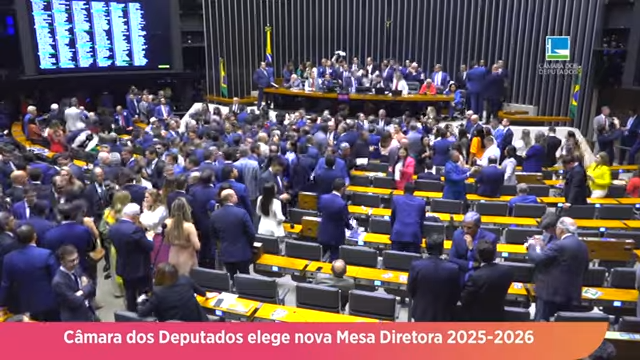 Câmara dos Deputados elege nova Mesa Diretora para o biênio 2025-2026