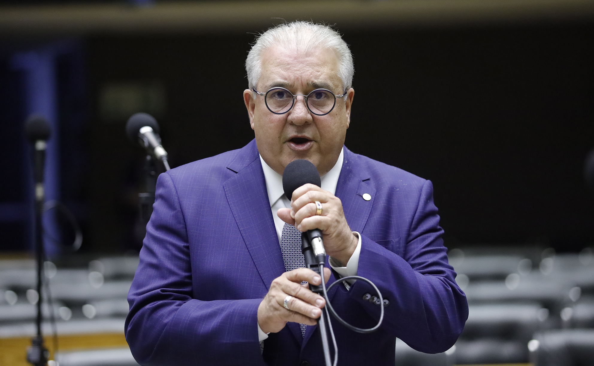 Augusto Coutinho (REP/PE) - Ajuda a micro e pequenas empresas endividadas