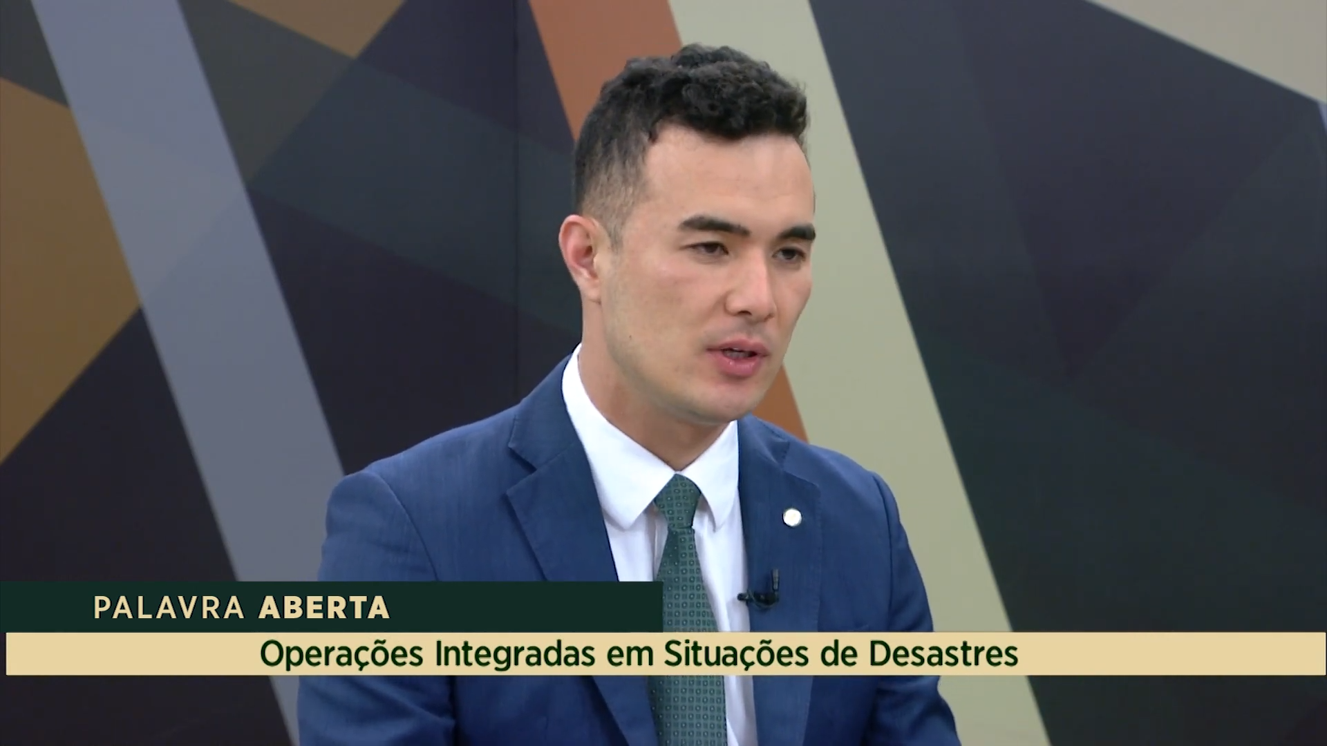 Pedro Aihara explica programa de respostas para situações de desastres