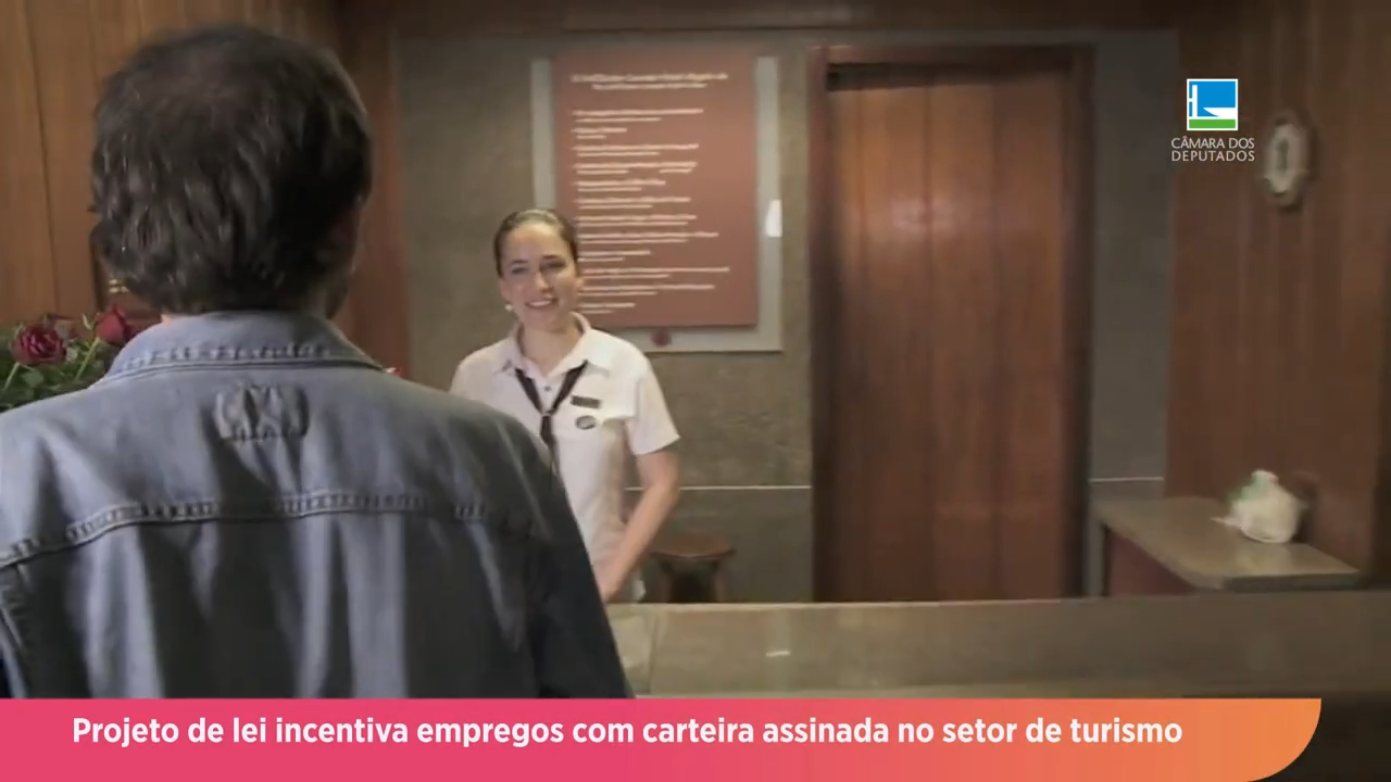 Projeto incentiva empregos com carteira assinada no setor de turismo