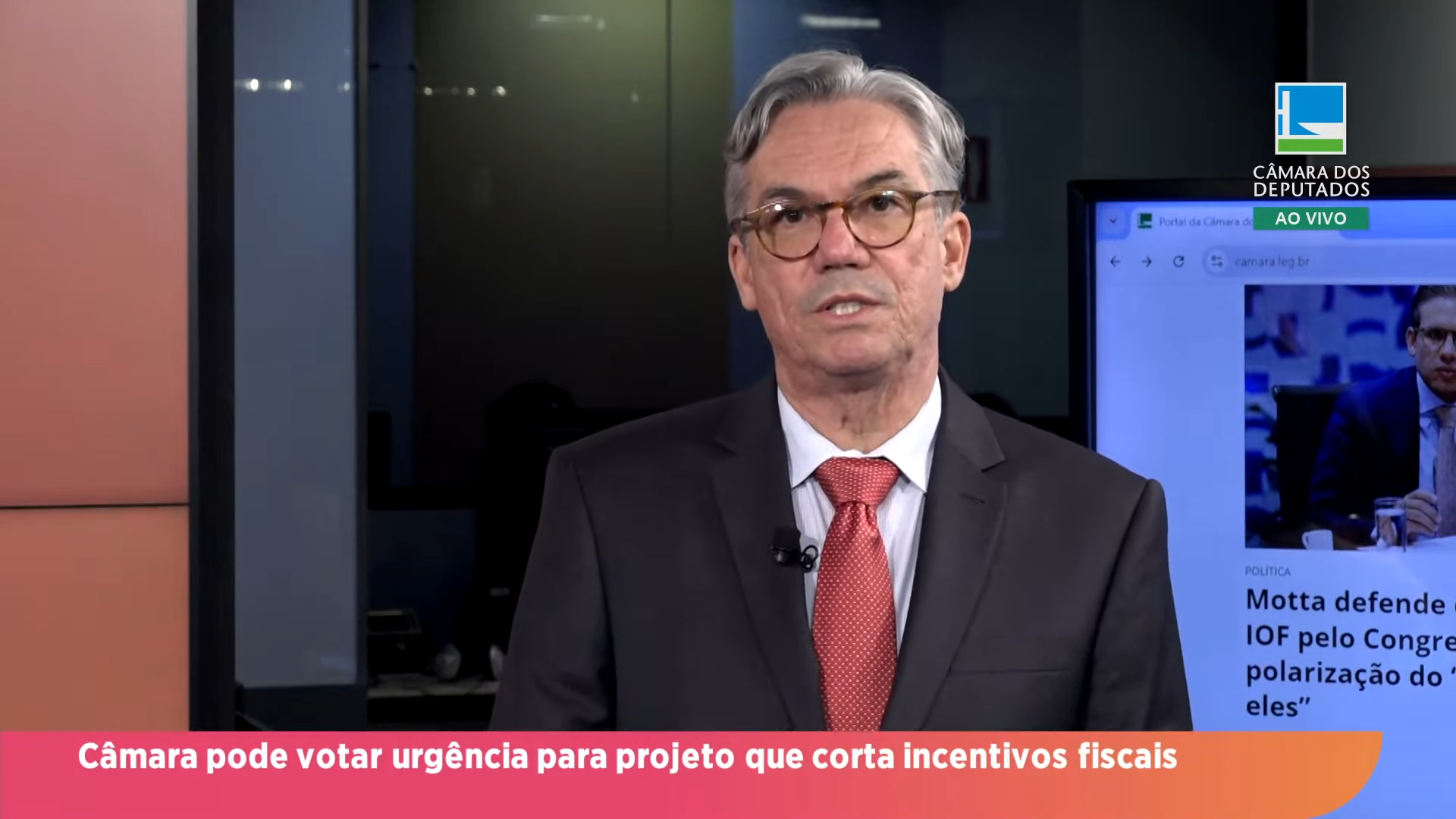 Direto da Câmara - Plenário pode votar urgência para projeto que prevê avaliação de incentivos fiscais
