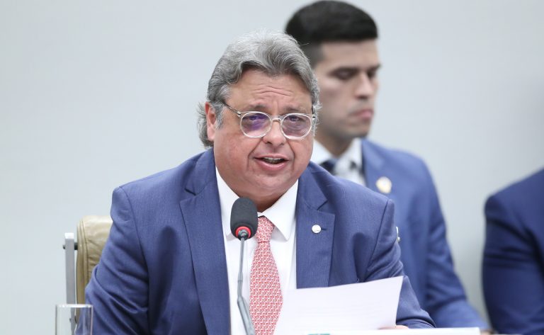 Discussão e votação de proposta legislativa – Lei Orçamentária Anual para 2025. Dep. Julio Arcoverde (PP-PI)