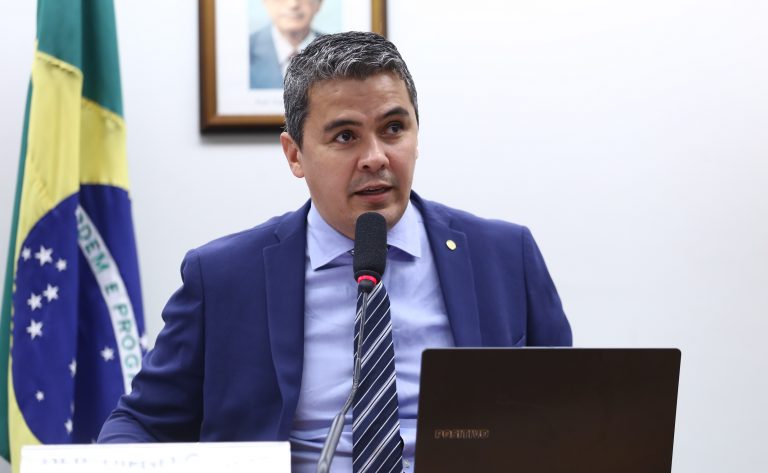 Audiência Pública - Atendimento de alunos com alto desempenho nas escolas PL 3405/21. Dep. Diego Garcia (REPUBLICANOS - PR)