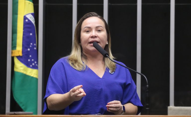 Discussão e Votação de Propostas Legislativas. Dep. Enfermeira Ana Paula (PODE - CE)