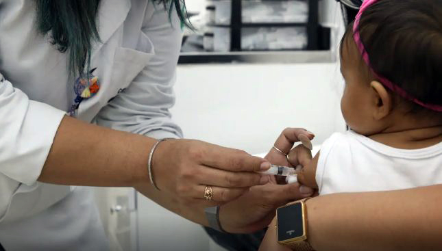 Vacinação infantil