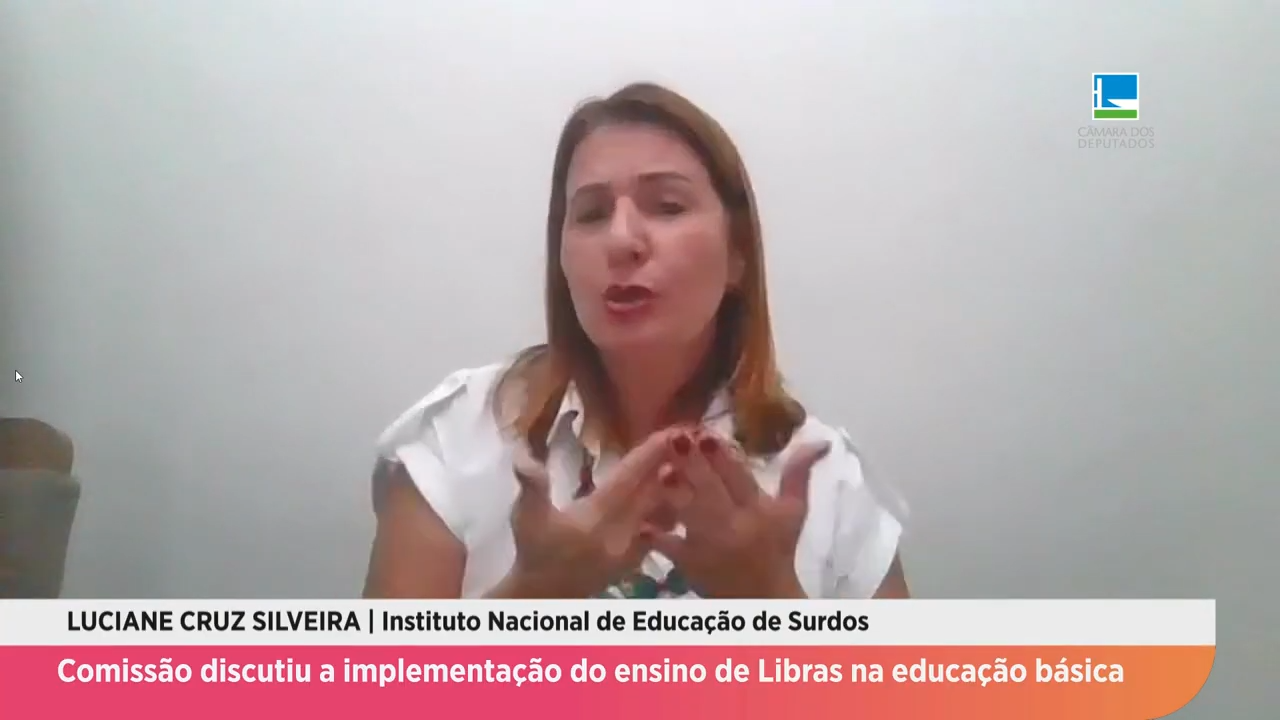 Comissão discutiu a implementação do ensino de Libras na educação básica