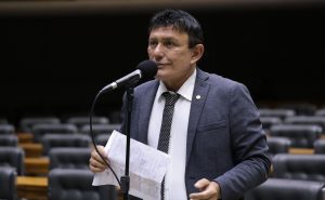 Delegado Éder Mauro