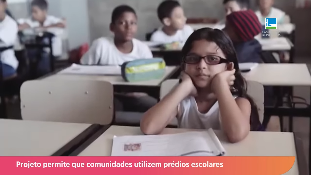 Comunidades: projeto permite uso de prédios escolares