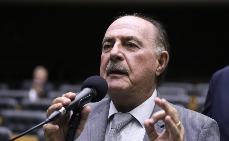 Discussão e votação de propostas legislativas. Dep. Dr. Zacharias Calil (UNIÃO - GO)