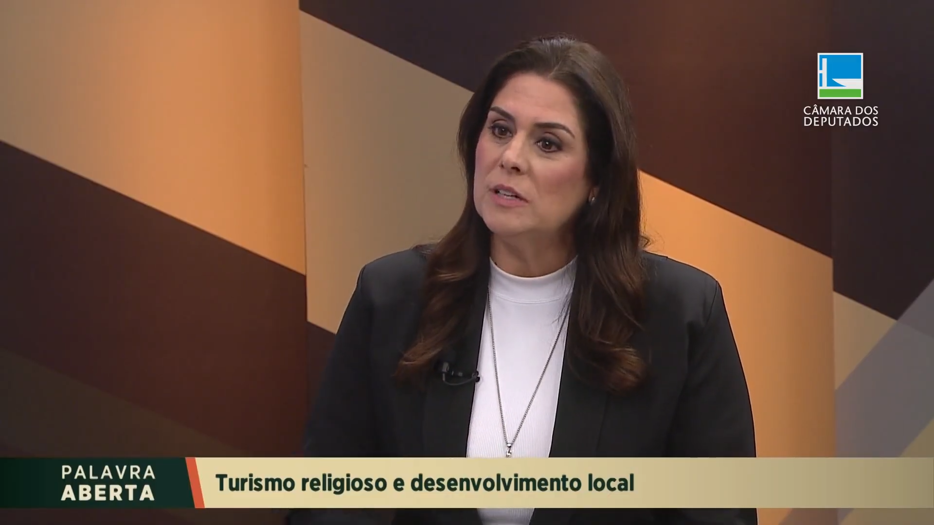 Simone Marquetto fala sobre turismo religioso e desenvolvimento local