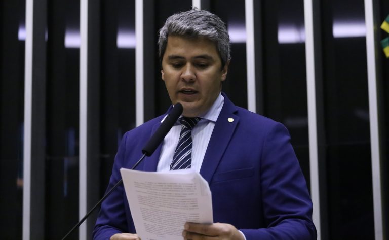 Discussão e votação de propostas legislativas. Dep. Diego Garcia (REPUBLICANOS-PR)