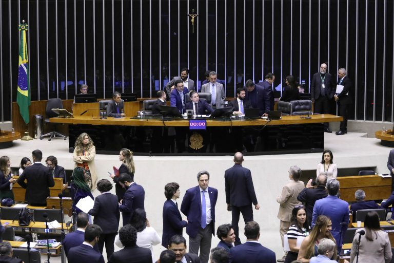 Discussão e votação de propostas legislativas. Presidente da Câmara dos Deputados, Hugo Motta (REPUBLICANOS - PB)