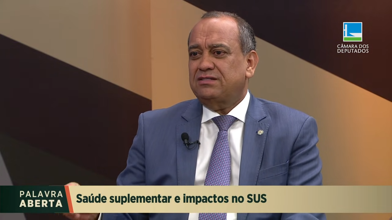 Max Lemos analisa aumento de judicializações envolvendo operadoras de saúde