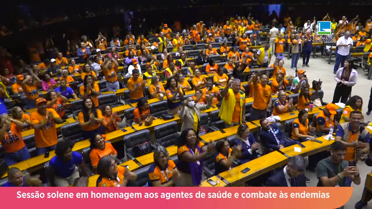 Sessão solene em homenagem aos agentes de saúde e combate às endemias