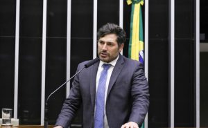 texto alternativo não fornecido