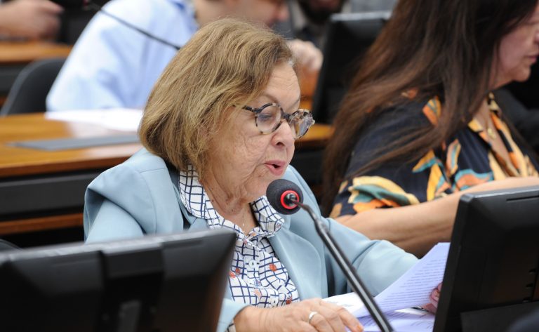 Discussão e votação de propostas legislativas. Dep. Lídice da Mata (PSB-BA)