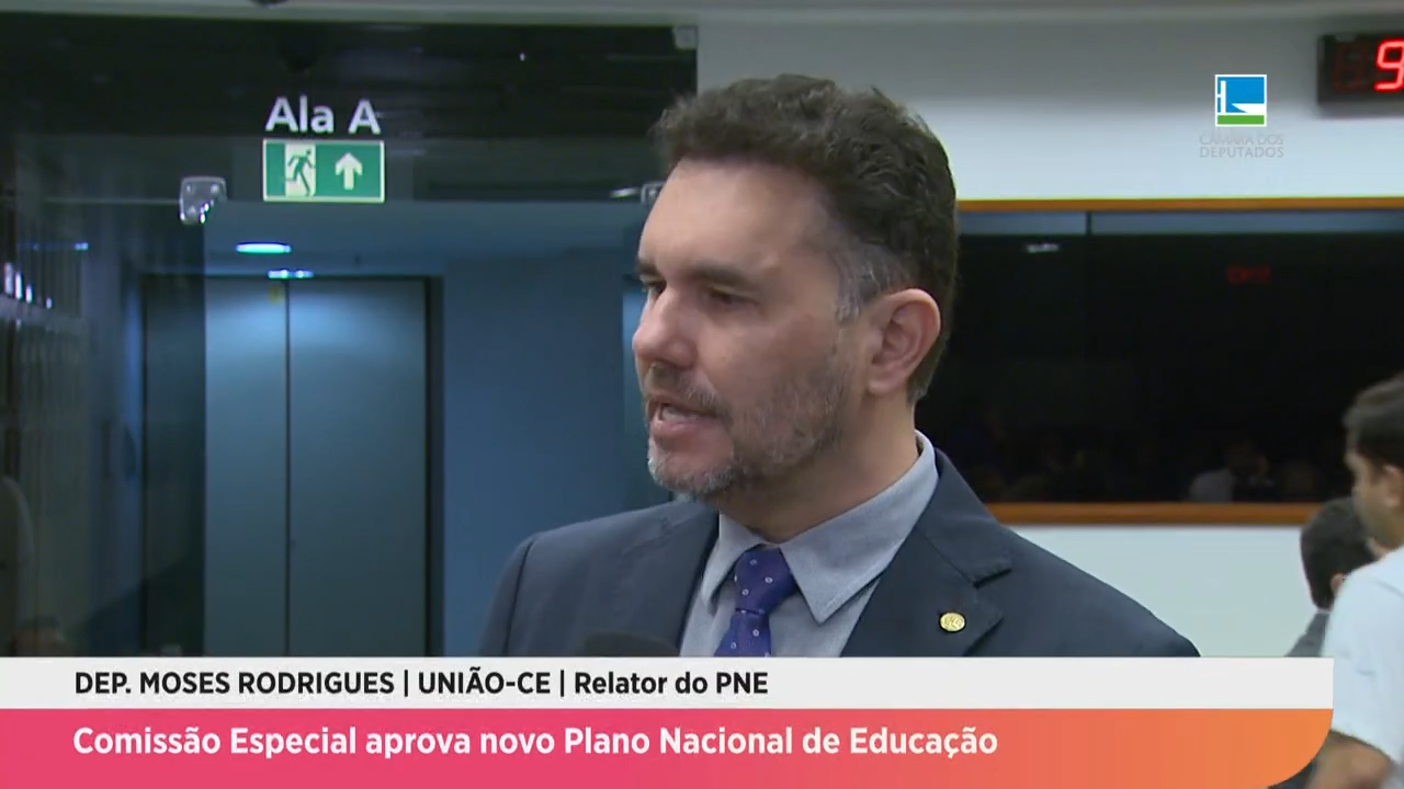 Novo Plano Nacional de Educação é aprovado em comissão