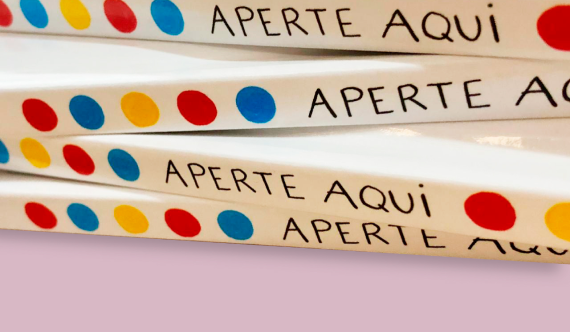 Grandes Livrinhos: “Aperte Aqui”