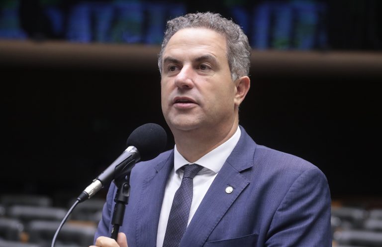 Comissão aprova proposta que cria programa de emprego para mulheres vítimas de violência Comissão aprova proposta que cria programa de emprego para mulheres vítimas de violência