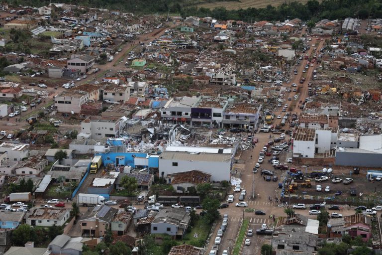 Rio Bonito do Iguaçu (PR), clima, tornado, desastre ambiental, mudança climática, fenômeno climático, ventos, chuvas, tempestade, destruição