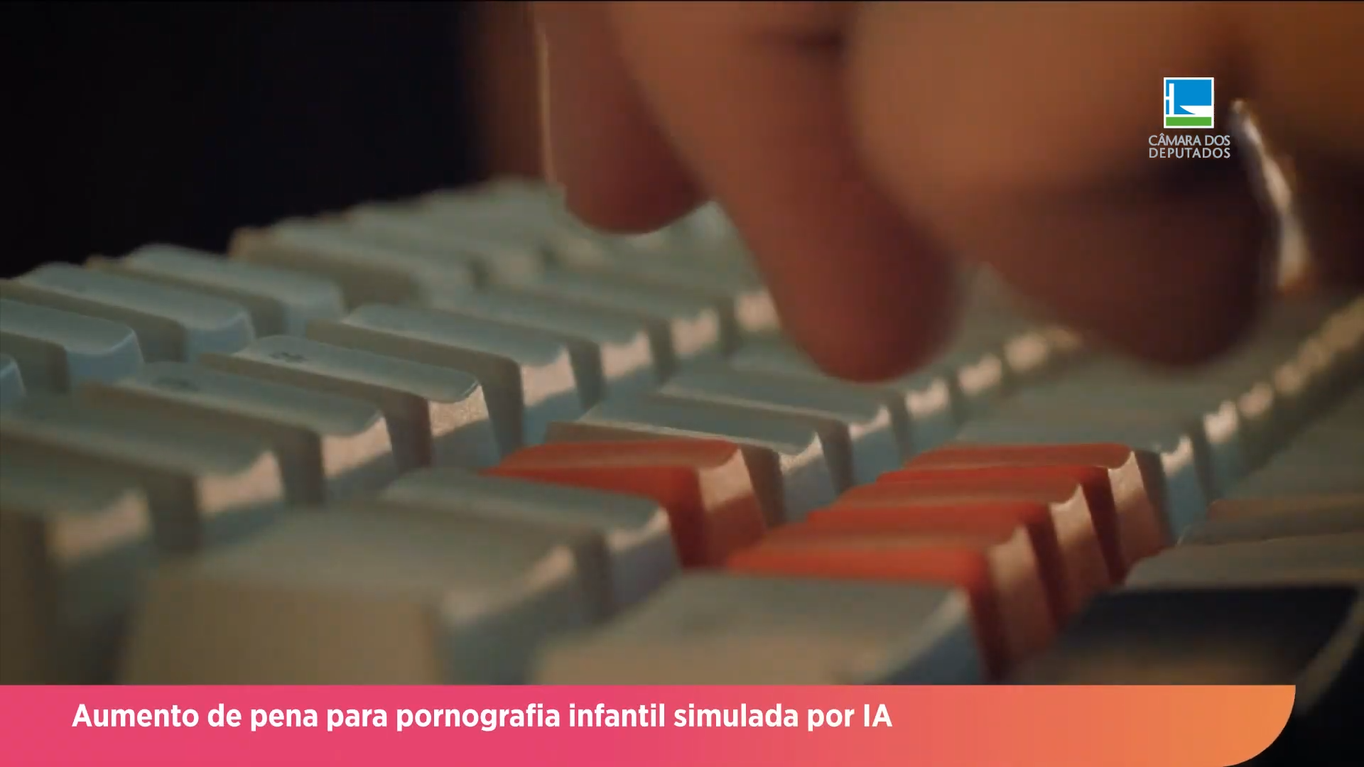 Uso da IA: aprovado aumento de pena para quem simula pornografia envolvendo crianças