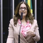 Comissão aprova política nacional de rastreamento para pessoas com Alzheimer