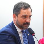 Comissão aprova regras para uso de aplicativos em transporte fretado